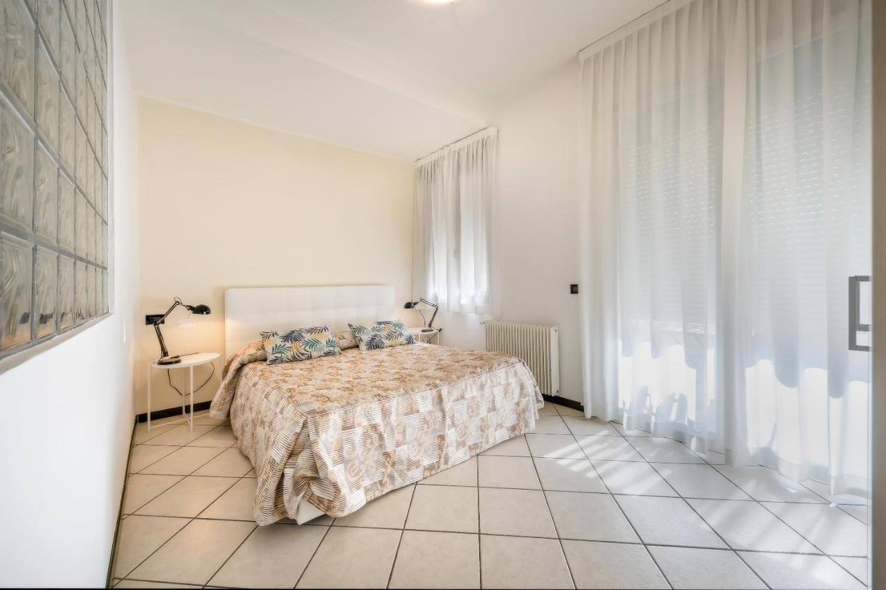 Appartamenti Mare Каорле Экстерьер фото